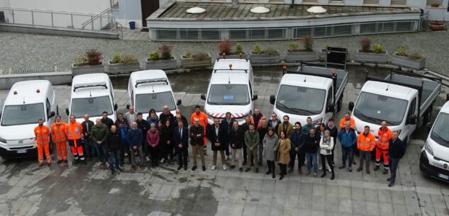 La Guida - Otto nuovi mezzi per i reparti Viabilità della Provincia di Cuneo
