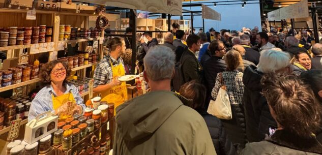 La Guida - Eccellenze agricole cuneesi in vetrina nel Mercato del Corso di Torino