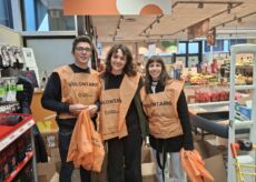 La Guida - Colletta alimentare, raccolti in Granda 98.800 kg di alimenti (foto)