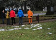 La Guida - Si gioca a petanque ai giardini Fresia