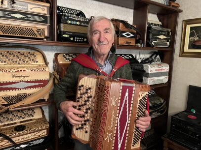 Roberto Campagno e le fisarmoniche in legno - ottobre 2025 - Lorenzo Rosso