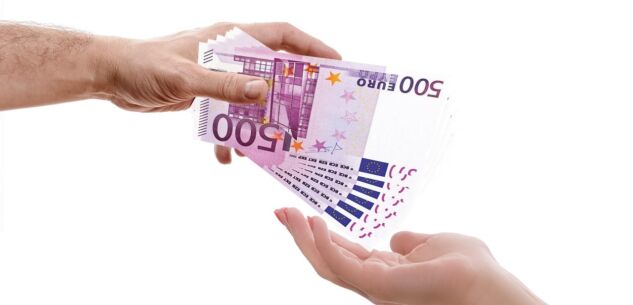 La Guida - Filantropia, un Paese che dona più di quanto sembri con i suoi cittadini