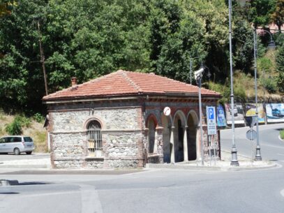 Cuneo - Casotto della cinta daziaria (foto tratta dal sito www.catalogo.beniculturali.it)