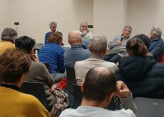La Guida - Affollato incontro per il libro “Elva e la sua gente”