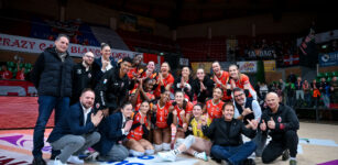 La Guida - Volley A1/F, Cuneo rimonta e torna alla vittoria contro Macerata (3-2)