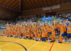 La Guida - Scuola di pallavolo in festa con Natale in volley