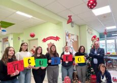La Guida - Gli studenti dell’Afp regalano giochi ai bambini ricoverati in Pediatria