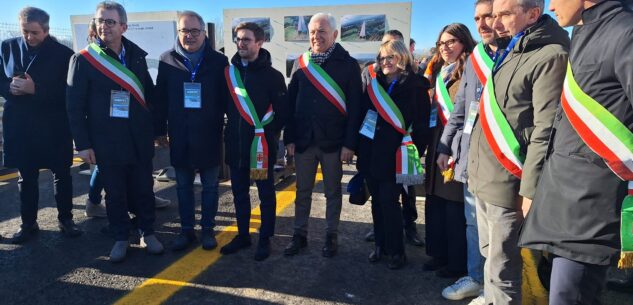La Guida - L’ennesima inuagurazione dell’autostrada, ma le opere complementari non ci sono