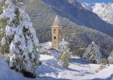 La Guida - Elva sotto le stelle: fiaccolata notturna tra natura, silenzio e convivialità
