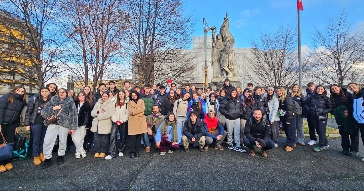 Studenti di Saluzzo in visita al lager di Auschwitz