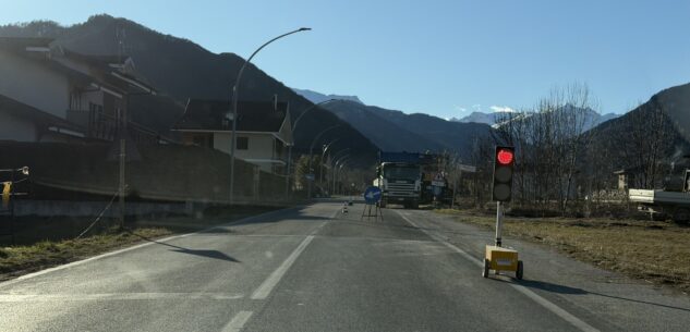 La Guida - Valgrana, semaforo regola il traffico sulla provinciale