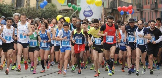 La Guida - A Saluzzo si corre la “Mezza del Marchesato”