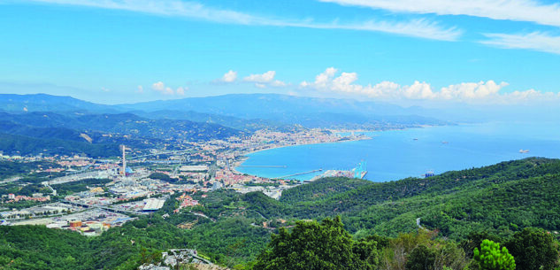 La Guida - Giro sulle alture di Spotorno e Noli tra le prime fioriture