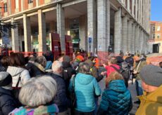La Guida - Le buone relazioni tra le persone sono la fonte primaria di felicità