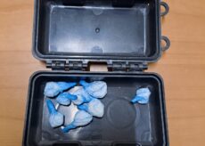 La Guida - Cocaina nascosta in un supporto magnetico attaccato all’esterno dell’auto