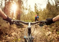 La Guida - “Su e giù per la collina”: escursione in e-bike a Saluzzo