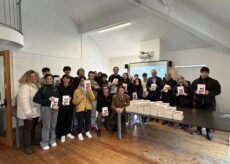 La Guida - Un libro in regalo agli studenti dell’Alberghiero di Dronero