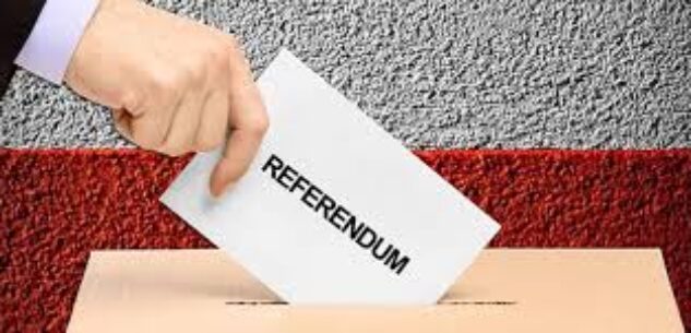 La Guida - Aperture straordinarie all’Anagrafe per il rilascio delle tessere elettorali