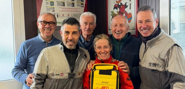 La Guida - Un defibrillatore nella carrozzeria “La Bovesana”