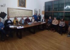 La Guida - Gestione rifiuti, l’amministrazione comunale di Borgo ha incontrato le associazioni di categoria