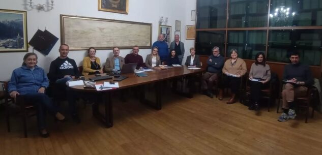 La Guida - Gestione rifiuti, l’amministrazione comunale di Borgo ha incontrato le associazioni di categoria