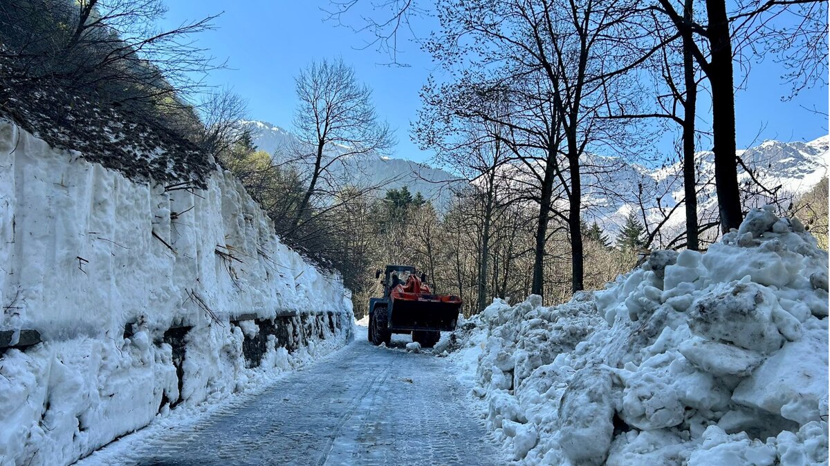 Riapre la strada verso il rifugio Pian delle Gorre