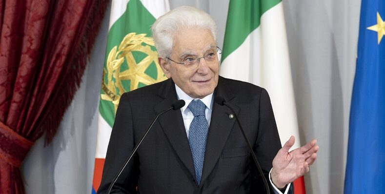 Gli alunni della quinta di Castelletto di Busca premiati da Mattarella