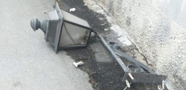 La Guida - Vandali in azione a Revello