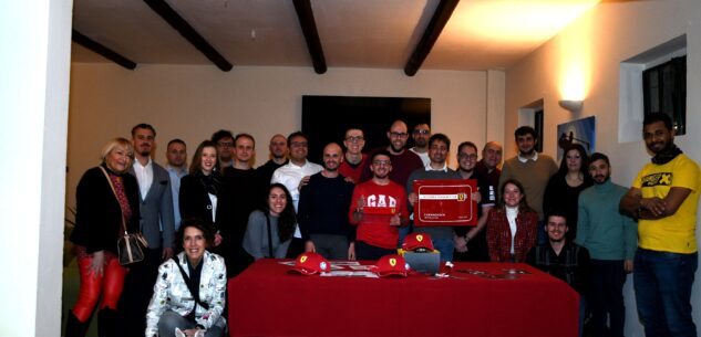 La Guida - Scuderia Ferrari Club Carmagnola trasferisce la sede operativa a Golf Club I Girasoli