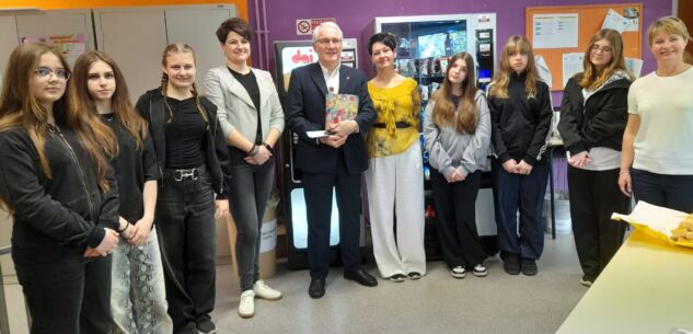 La Guida - Insegnanti e studentesse dalla Polonia con il progetto Erasmus