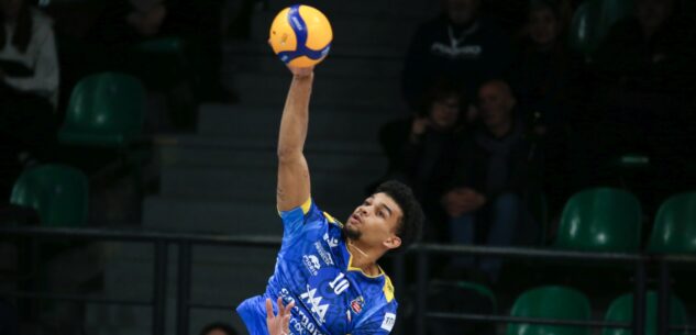 La Guida - Il Cuneo Volley conferma in posto quattro Alexandre Strehlau