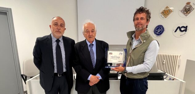 La Guida - Da 70 anni con l’ACI Cuneo: premiato il socio storico Franco Giraudo di Boves