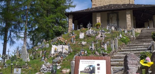 La Guida - Alpini in pellegrinaggio al sacrario di San Maurizio di Cervasca