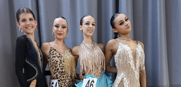 La Guida - Danza, ballerine caragliesi vincono al Dance Prestige di Cornaredo