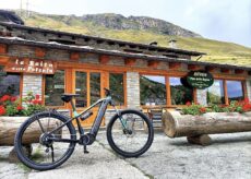 La Guida - Crissolo, riapre il noleggio di e-bike alla pista di pattinaggio