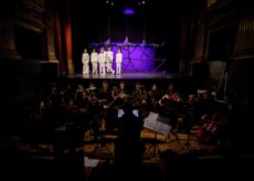 La Guida - Musica e teatro si fondono in un viaggio poetico