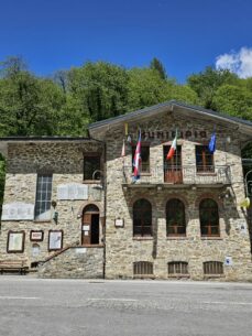 Valloriate - Municipio