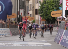 La Guida - La maglia rossa Elisa Balsamo vince anche la sesta tappa del Giro d’Italia