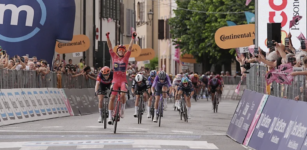 La Guida - Saluzzo pronta ad abbracciare il Giro d’Italia Women, Elisa Balsamo sempre in maglia rossa