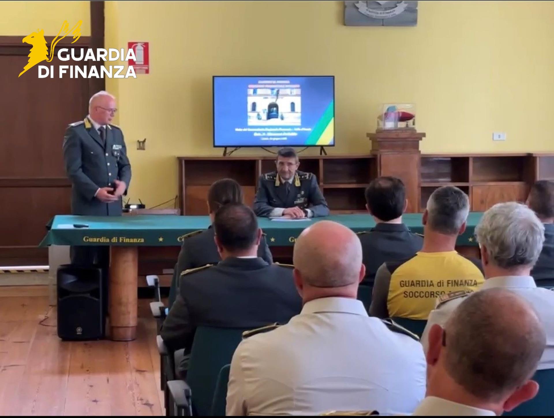 Guardia di finanza, la visita a Cuneo del comandante regionale