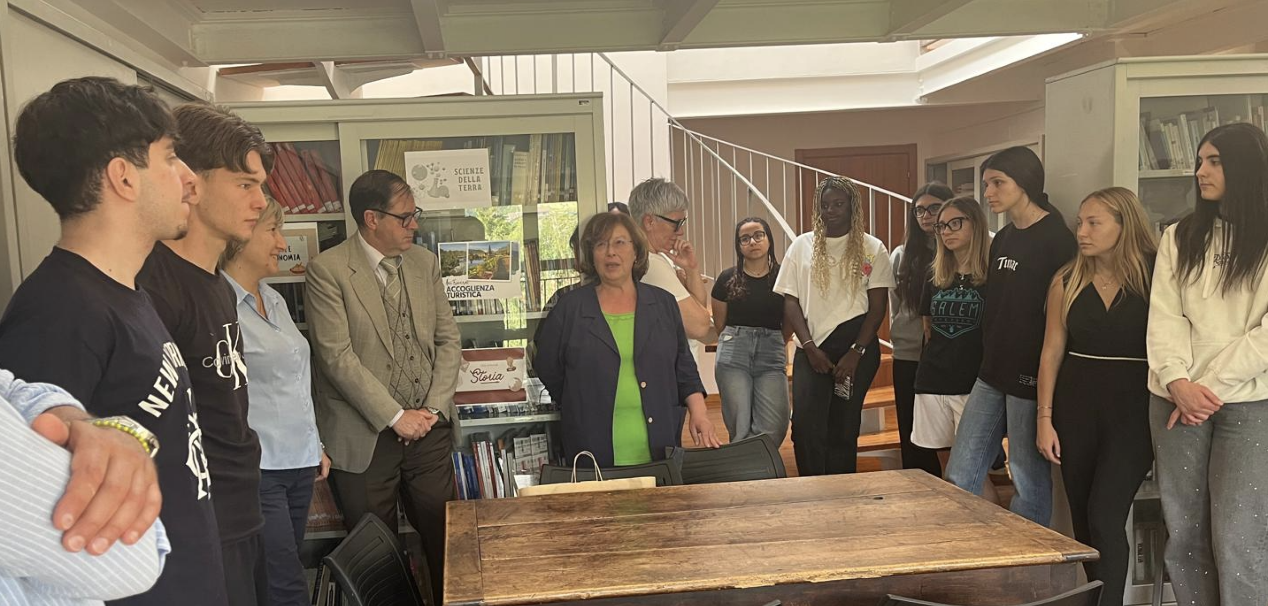 La biblioteca dell’Alberghiero di Dronero intitolata al professor Paolo Roberto Poggio, professore gentiluomo