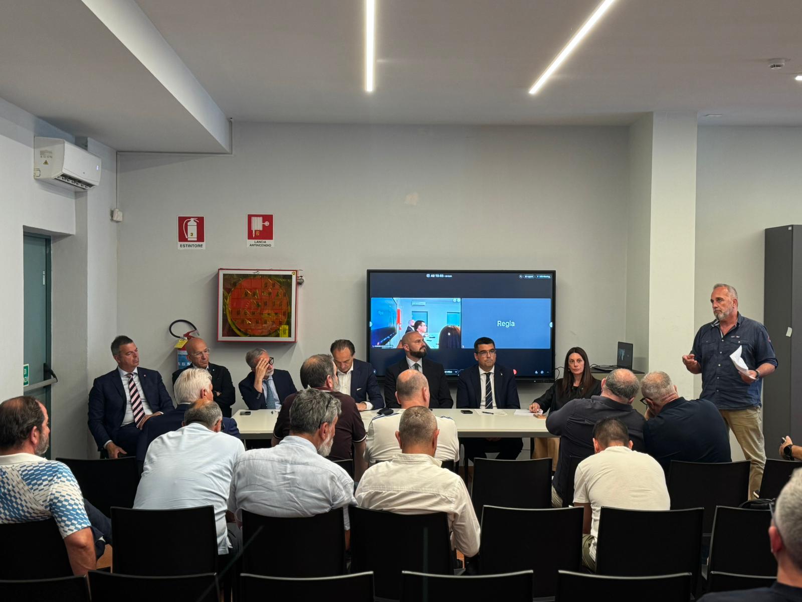 Ex Ilva, per i sindacati una situazione “drammatica”