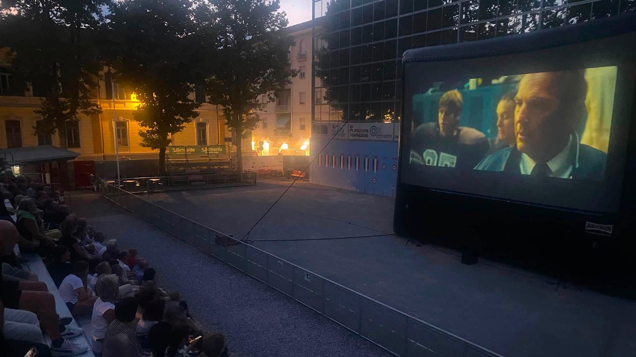 “Sferistelle”, lo sferisterio di Cuneo diventa cinema all'aperto