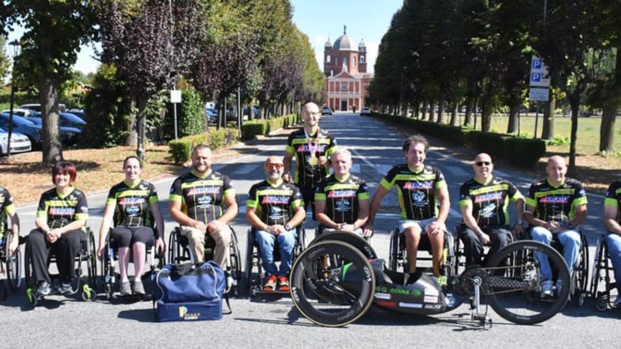 La Polisportiva P.a.s.s.o. presente alla partenza del Giro della Provincia Granda