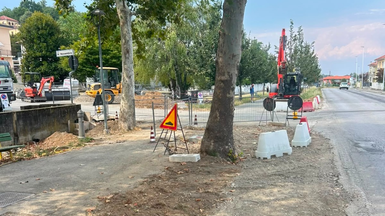 Verzuolo, al via i lavori per il nuovo incrocio semaforico per le scuole superiori