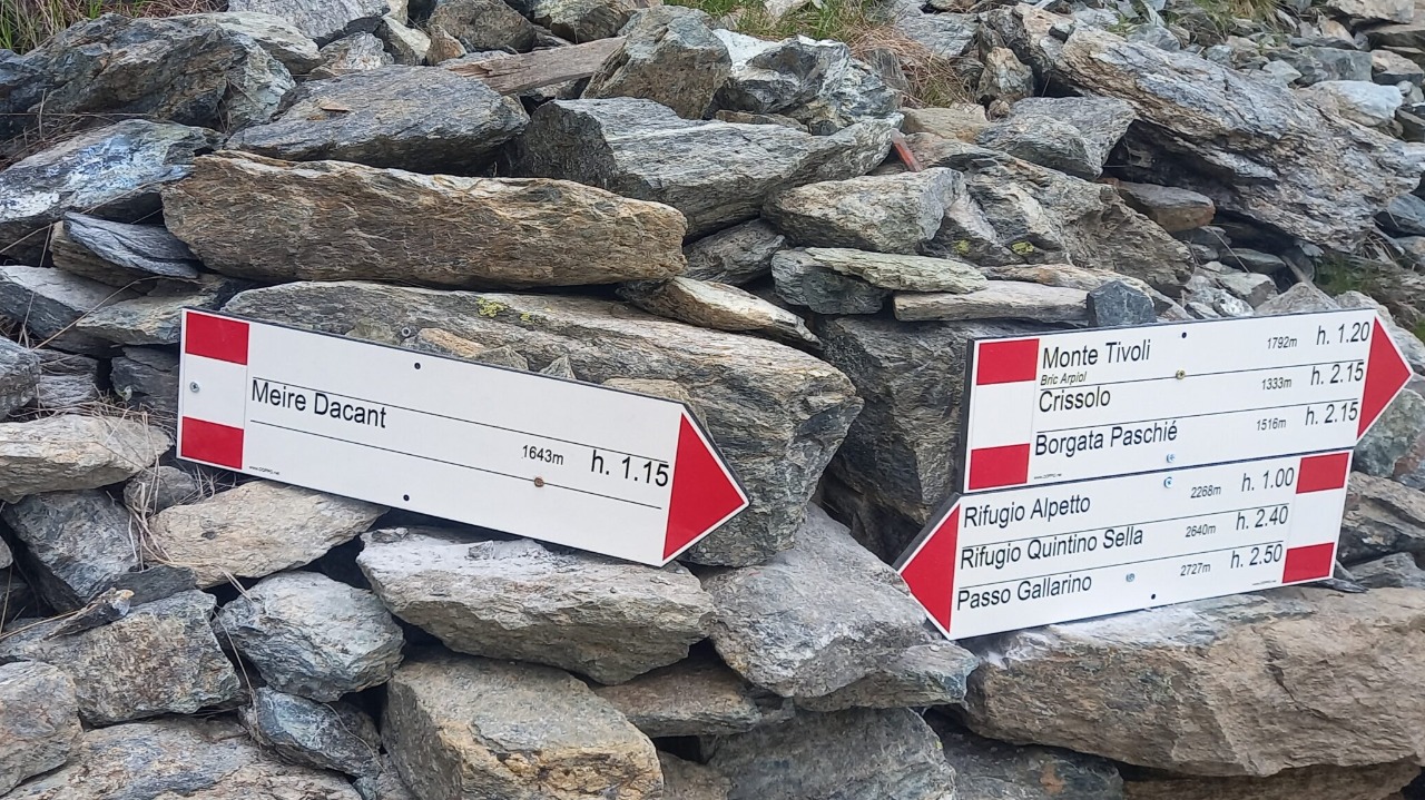 Nuova segnaletica sui sentieri del Parco del Monviso