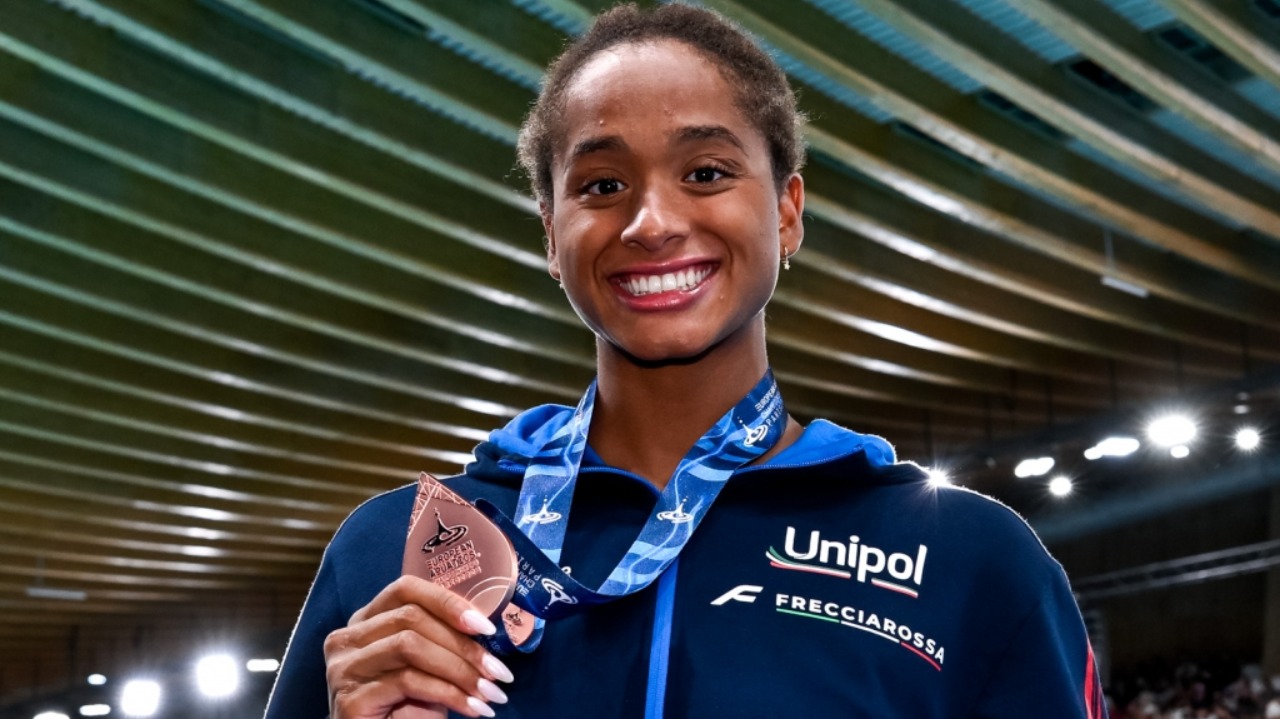 Sara Curtis bronzo alla finale dei 100 metri stile libero degli Europei di nuoto