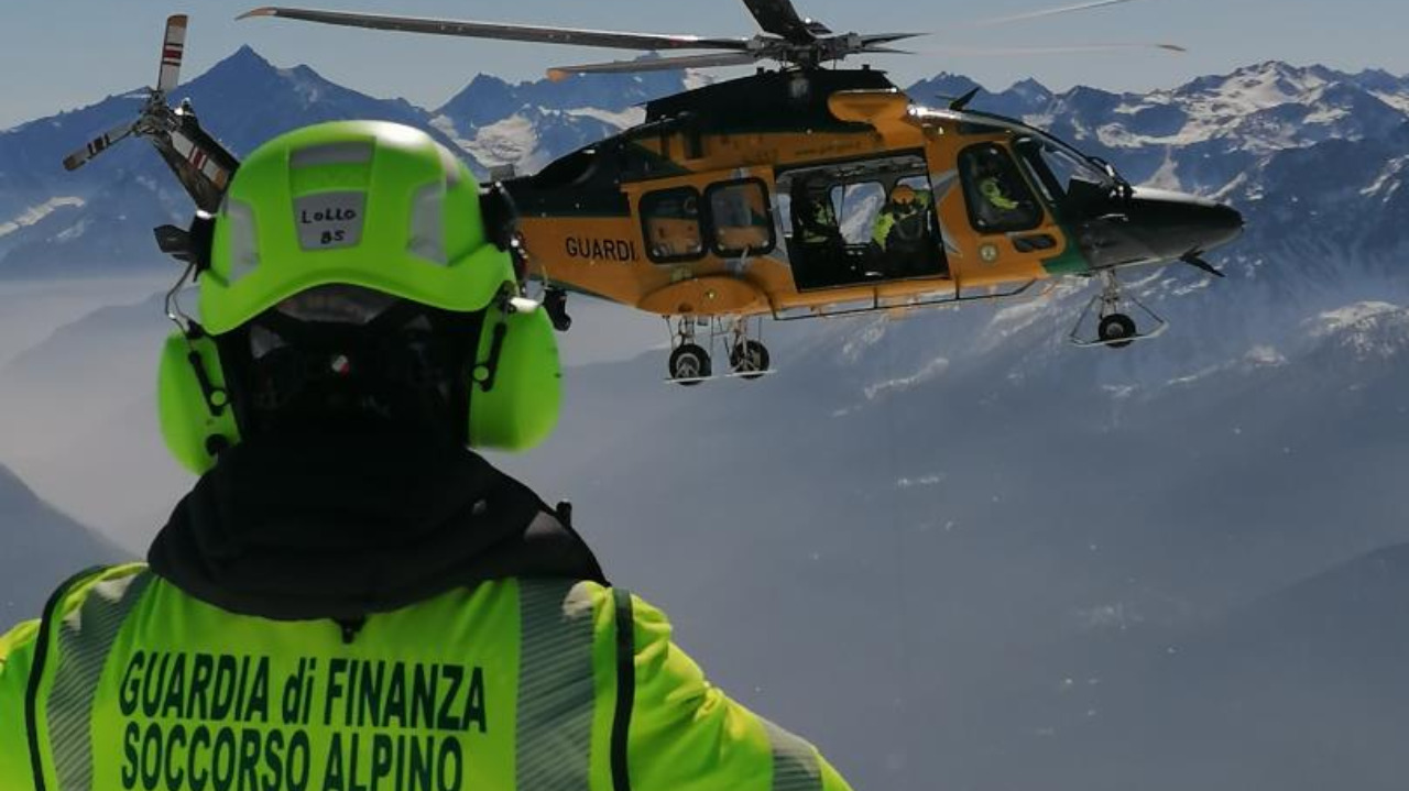 Chi chiede soccorso alla Guardia di Finanza senza motivo, dovrà pagare