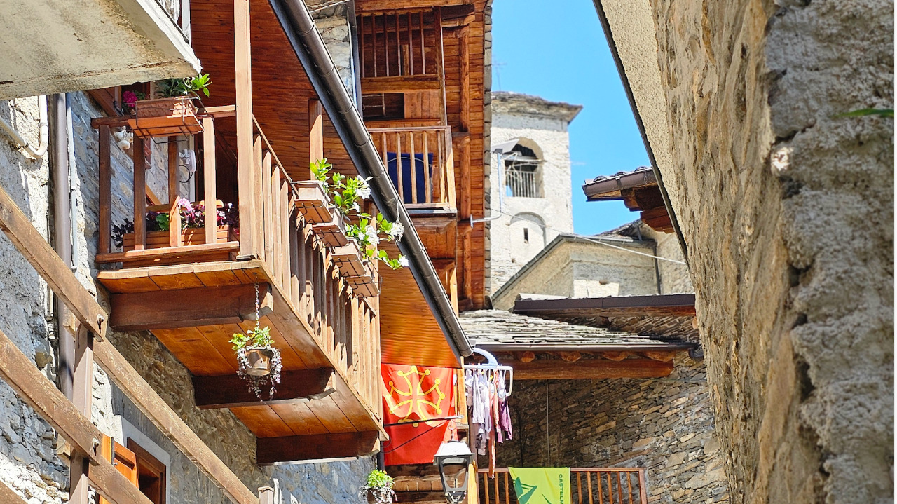 Colletto di Castelmagno, dove i ricordi fanno ancora paese  
