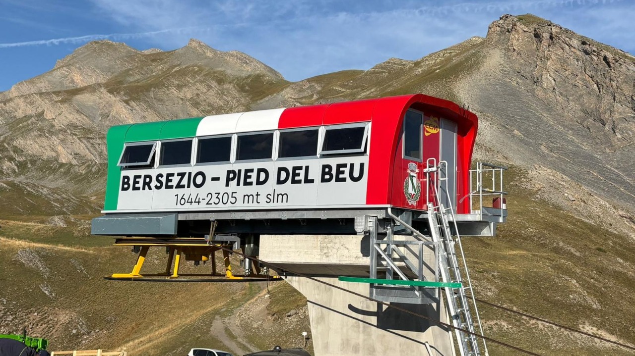 Argentera, proseguono i lavori di ricostruzione della seggiovia (FOTO)